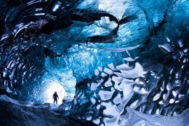 【悅目帶笑旅程】No. 1・冰島藍冰洞
